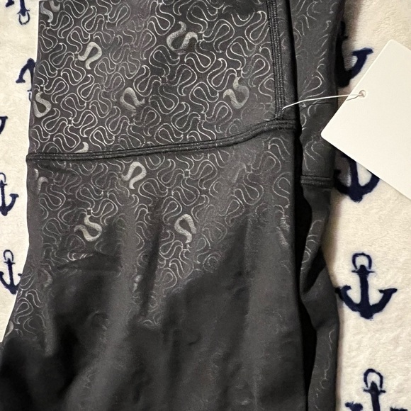 Lululemon Align 25 Leggings With embossed Logo - Picture 1 of 7